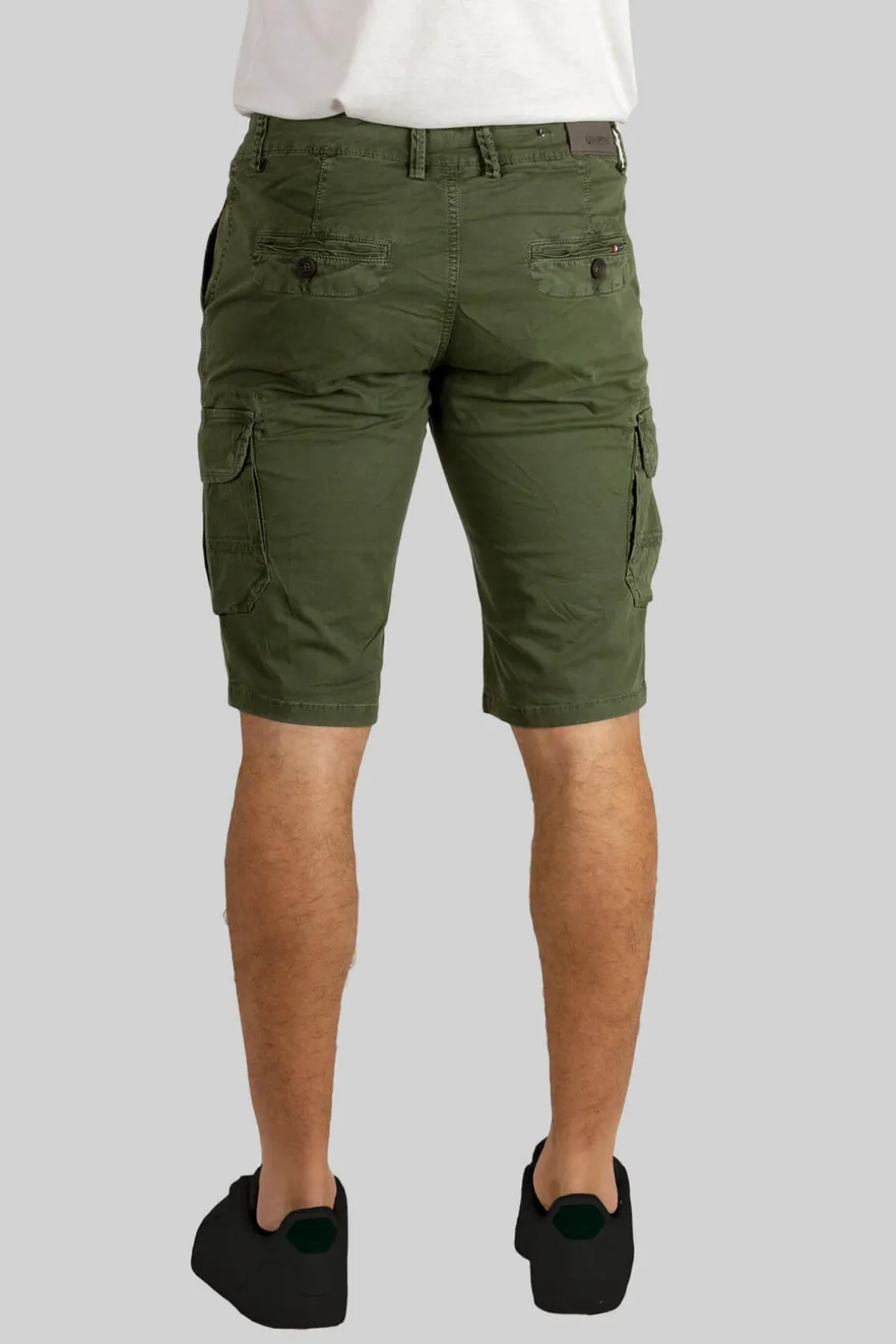 Bermuda uomo modello cargo in puro cotone